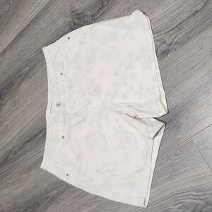 Artisan NY Ivory Aqua Roses Shorts